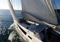 sailing yacht sailboat bavaria 46 cruiser cockpit